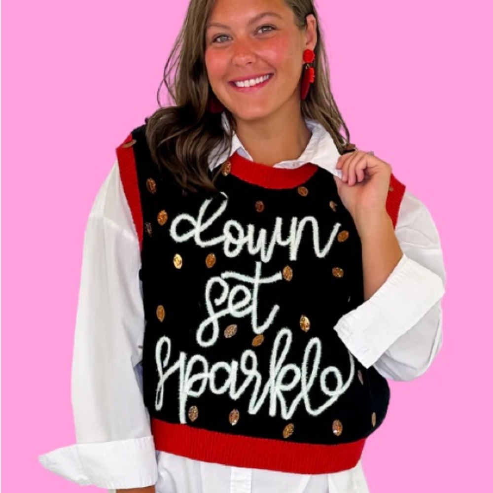 queen of sparkles down set sparkle xl sweater footballl